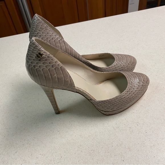 Calvin Klein Women's Heels Size 9 - Picture 5 of 10
